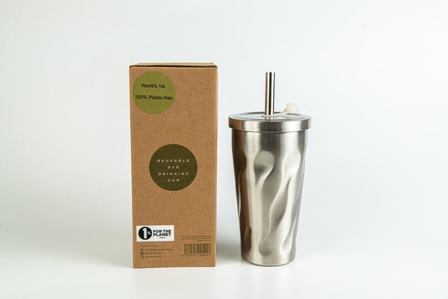 drinking cup with straw